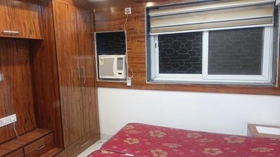 Bedroom Image of 357 Sq.ft 1 BHK Studio for rent in DLF Capital Greens Phase 1 And 2, Karampura New Delhi for Rs. 26000