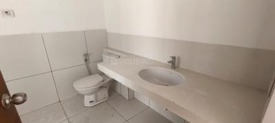 Bathroom Image of 2800 Sq.ft 3.5 BHK Apartment / Flat for sale in Marvel Brisa, Baner Pune for Rs. 35500000