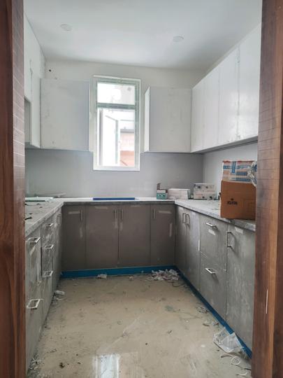 Aggarwal associate Main Image 1