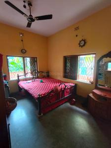 Bedroom Image of 1500 Sq.ft 2 BHK Independent House for rent in Madhyamgram Kolkata for Rs. 7000
