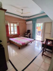Bedroom Image of 1350 Sq.ft 3 BHK Apartment / Flat for sale in Chanakyapuri Ahmedabad for Rs. 8500000