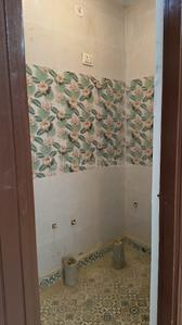 Image of 700 Sq.ft 2 BHK Apartment / Flat for sale in DLF Ankur Vihar, Ghaziabad for Rs. 2400000
