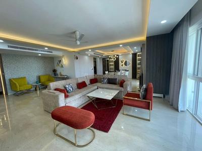 5 BHK Flat