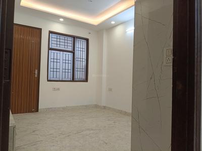Bedroom Image of 1500 Sq.ft 3 BHK Builder Floor for sale in Pitampura New Delhi for Rs. 14500000