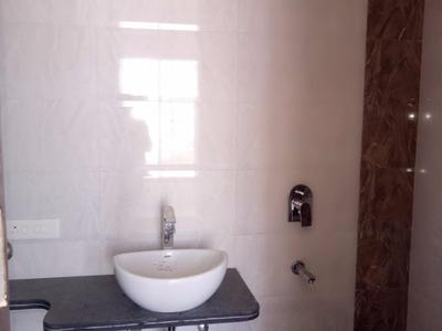Bathroom Image of 670 Sq.ft 1 BHK Apartment / Flat for sale in Ravinanda Skylights, Wagholi Pune for Rs. 3300000
