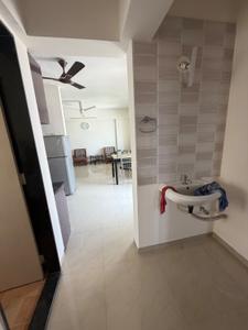 Kitchen Image of 990 Sq.ft 2 BHK Apartment / Flat for rent in Parth Parth Enclave, Karve Nagar Pune for Rs. 40000