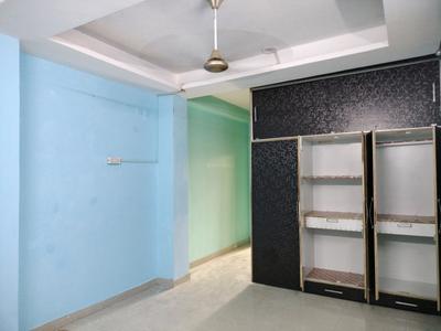 Living Room Image of 850 Sq.ft 2 BHK Builder Floor for sale in DLF Ankur Vihar Ghaziabad for Rs. 2500000