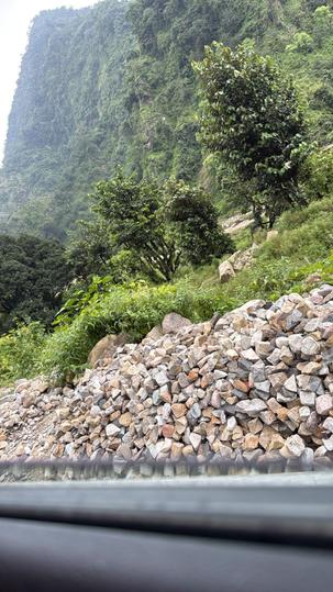 Sahstradhara road Main Image 1
