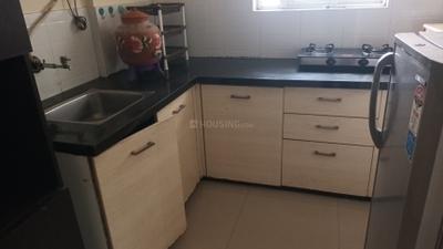 Kitchen Image of 650 Sq.ft 1 BHK Apartment / Flat for sale in Amanora Park Town, Hadapsar Pune for Rs. 6500000