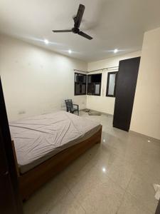 Bedroom Image of 1200 Sq.ft 2.5 BHK Builder Floor for rent in Sector 63 A Noida for Rs. 23000