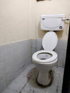 Common Bathroom One Image of 450 Sq.ft 1 BHK Apartment / Flat for sale in Sector 23B Dwarka New Delhi for Rs. 6050000