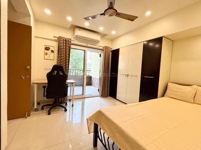 Bedroom Image of 950 Sq.ft 2 BHK Apartment / Flat for rent in Rama Metro Life Maxima Residences, Tathawade Pune for Rs. 24000