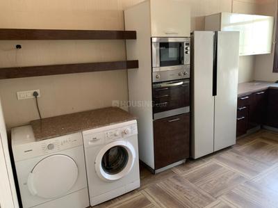 Kitchen Image of 3375 Sq.ft 3 BHK Builder Floor for rent in Jor Bagh New Delhi for Rs. 425000