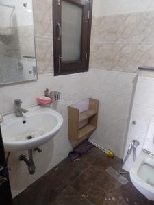 Image of 2400 Sq.ft 3 BHK Builder Floor for rent in Sector 46, Gurgaon for Rs. 45001