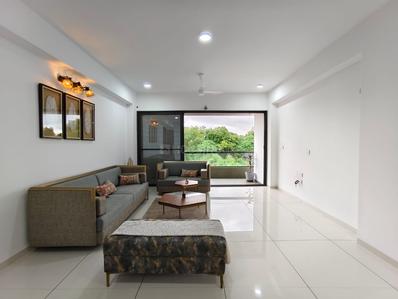 Hall Image of 2400 Sq.ft 4 BHK Apartment / Flat for sale in Gotri Vadodara for Rs. 13100000