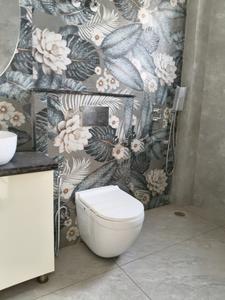 Common Bathroom Image of 1800 Sq.ft 3 BHK Builder Floor for sale in DLF City Phase 1, DLF Phase 1 Gurgaon for Rs. 35000000