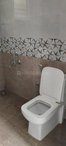 Bathroom Image of 900 Sq.ft 2 BHK Apartment / Flat for rent in Town Delta City, Peelamedu Coimbatore for Rs. 24000