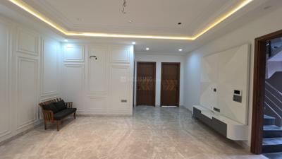 Living Room Image of 1650 Sq.ft 3 BHK Builder Floor for rent in Pitampura New Delhi for Rs. 80000