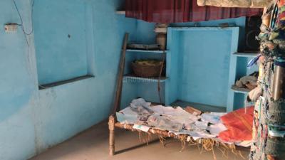 Living Room Image of 150 Sq.ft 2 BHK Independent House for rent in Dayal Bagh Agra for Rs. 4000