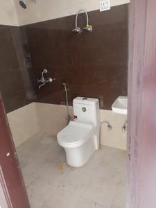 Bathroom Image of 1450 Sq.ft 3 BHK Apartment / Flat for sale in Sector 110 Noida for Rs. 5795000
