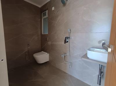Bathroom Image of 2121 Sq.ft 3.5 BHK Apartment / Flat for sale in Bhagwati 19 East, Nerul Navi Mumbai for Rs. 42500000
