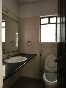 Common Bathroom Image of 1450 Sq.ft 2 BHK Apartment / Flat for rent in Thergaon Pune for Rs. 33500
