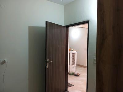 Bedroom Image of 700 Sq.ft 2 BHK Builder Floor for sale in Ashok Vihar Phase 3 Extension Gurgaon for Rs. 4400000