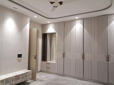 Bedroom Image of 2700 Sq.ft 4 BHK Builder Floor for sale in Paschim Vihar New Delhi for Rs. 60000000