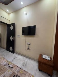 Bedroom Image of 350 Sq.ft 1 BHK Builder Floor for rent in Sector 7 Rohini New Delhi for Rs. 20000