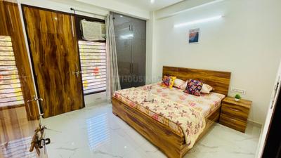 Bedroom Image of 1500 Sq.ft 2 BHK Builder Floor for rent in Sector 28 Gurgaon for Rs. 45000
