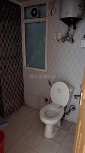 Image of 950 Sq.ft 2 BHK Apartment / Flat for sale in Express Zenith, Sector 77, Noida for Rs. 10500000