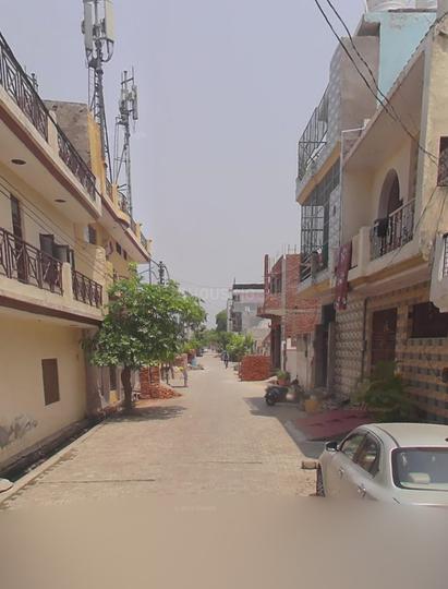 Sector 1 near rithani metro Main Image 1