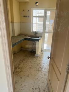 Kitchen Image of 1580 Sq.ft 3 BHK Apartment / Flat for sale in Paras Tierea, Sector 137 Noida for Rs. 14000000