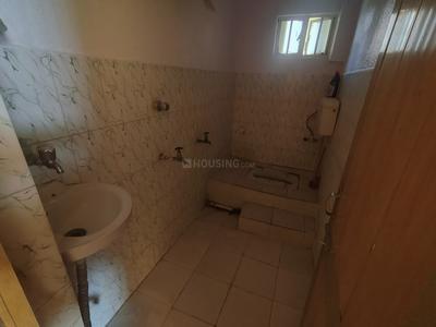 Bathroom Image of 1200 Sq.ft 2 BHK Builder Floor for rent in Kankarbagh Patna for Rs. 20000