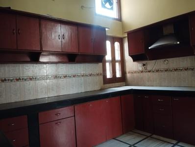 Kitchen Image of 5000 Sq.ft 8 BHK Independent House for rent in Bariatu Housing Colony Ranchi for Rs. 55000