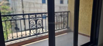 Balcony Image of 1500 Sq.ft 3 BHK Apartment / Flat for rent in Dharamveer Nagar Thane for Rs. 85000