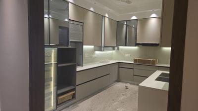 Kitchen Image of 2700 Sq.ft 4 BHK Builder Floor for sale in Paschim Vihar New Delhi for Rs. 50000007