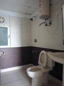 Common Bathroom Image of 1250 Sq.ft 3 BHK Apartment / Flat for sale in Amrapali Platinum, Sector 119 Noida for Rs. 12000000