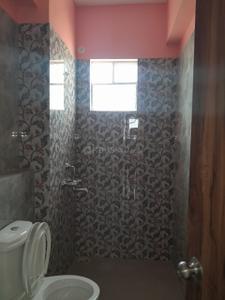 Bathroom Image of 1570 Sq.ft 3 BHK Apartment / Flat for rent in Dutta Tower, Industrial Area Durgapur for Rs. 31000