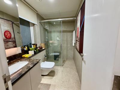 Image of 2301 Sq.ft 3.5 BHK Apartment / Flat for sale in DLF One Midtown, Karampura, New Delhi for Rs. 64000000