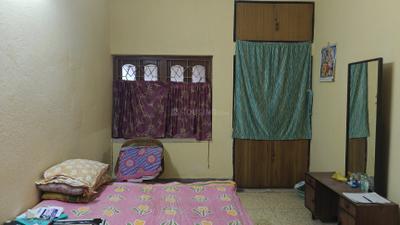 Bedroom Image of 1600 Sq.ft 4 BHK Independent House for sale in Behala Kolkata for Rs. 6800000