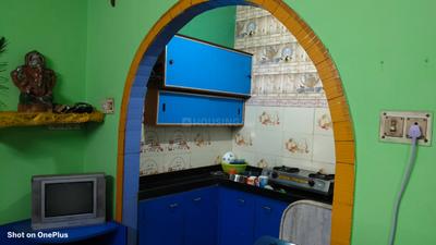 Kitchen Image of 852 Sq.ft 2 BHK Apartment / Flat for rent in Airport Gate No 2 Kolkata for Rs. 17000