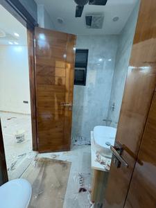Image of 1800 Sq.ft 3 BHK Builder Floor for sale in Patel Nagar, New Delhi for Rs. 38500000
