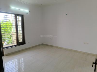 Bedroom Image of 2600 Sq.ft 3 BHK Builder Floor for rent in Sector 9 Faridabad for Rs. 32000