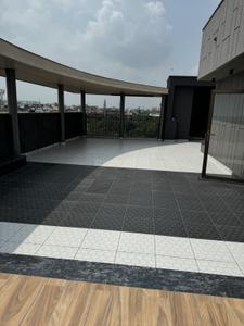 Balcony Image of 2300 Sq.ft 4 BHK Builder Floor for sale in Defence Colony New Delhi for Rs. 120000000