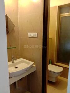 Bathroom Image of 550 Sq.ft 1 BHK Apartment / Flat for sale in Lodha Splendora Platino B, Thane West Thane for Rs. 5499999