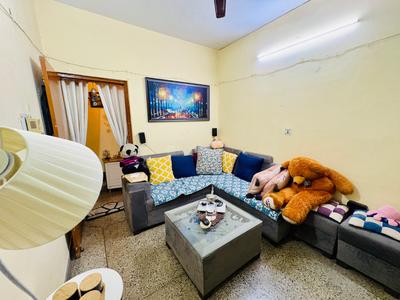 Hall Image of 1100 Sq.ft 2 BHK Apartment / Flat for sale in  Mayur Vihar Phase 1 Pocket 1 RWA, Mayur Vihar Phase 1 New Delhi for Rs. 14000000