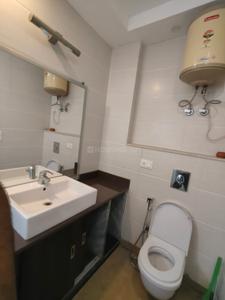 Bathroom Image of 2000 Sq.ft 3 BHK Builder Floor for sale in Green Park Extension New Delhi for Rs. 55000000