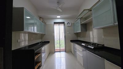 Kitchen Image of 1750 Sq.ft 3 BHK Apartment / Flat for sale in Lokhandwala Octacrest, Kandivali East Mumbai for Rs. 40000000