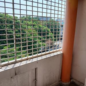 Balcony Image of 1000 Sq.ft 2 BHK Apartment / Flat for rent in Sarojini Devi Layout Tirupathi for Rs. 14000